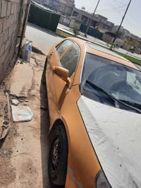 بيوايدي f6 موديل ٢٠١١ شغاله تدفئه كهربائيات كوم حديد قفلها ٢٢ عليها غر...