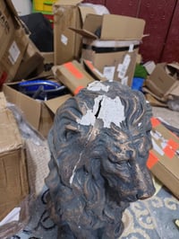 تمثال أسد • ٨ كيلو • محتاج تصليح