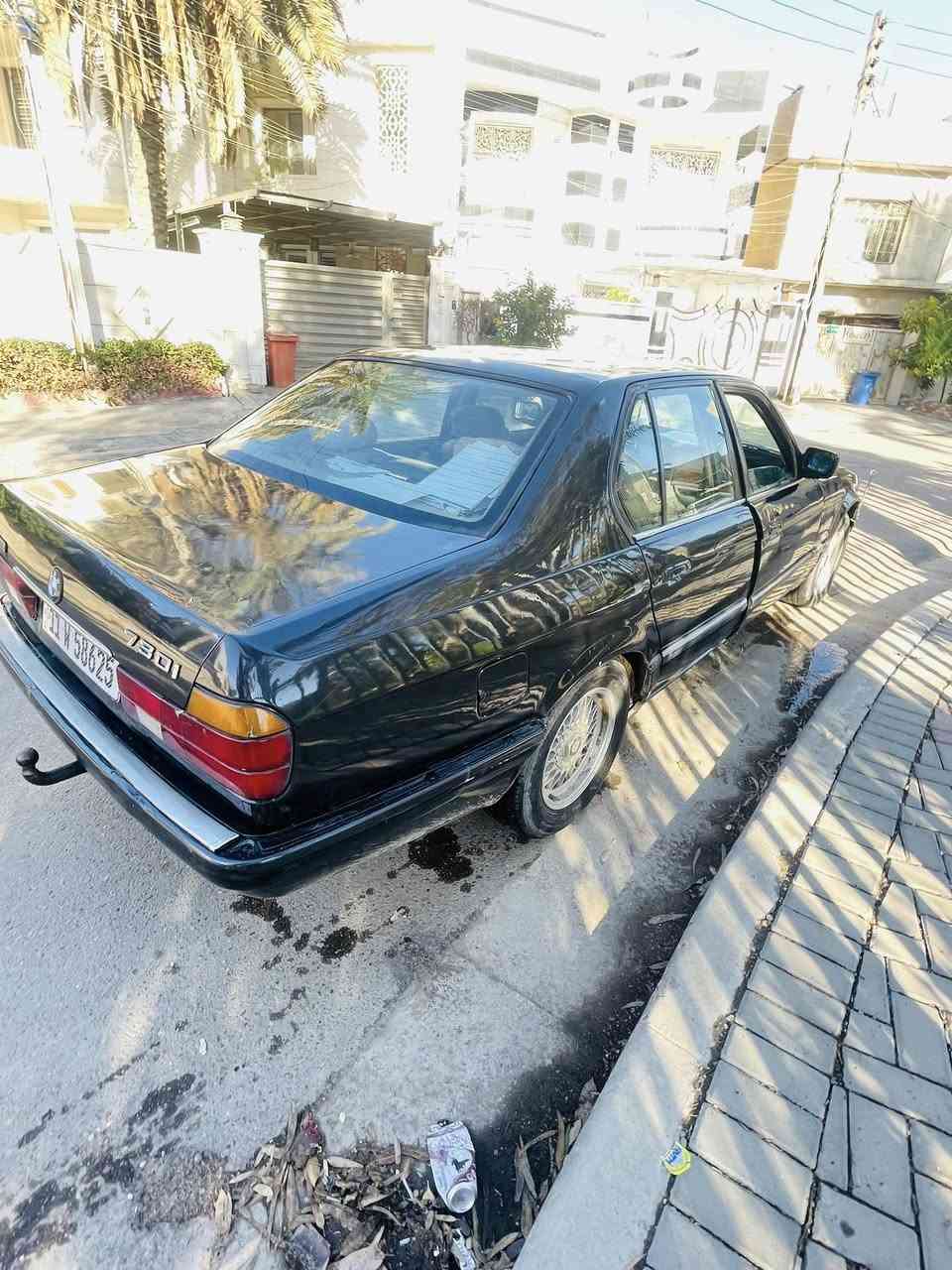 سلام عليكم للبيع بي ام دبليو
موديل ١٩٨٩ رقم بغداد الجديد 
محرگ گير خير من الله و كهربائيات 
مكاني بغداد السيدية 
السعر ٤٠ ورقة و بيها مجال
الرقم *********** بي واتساب
*********** بي واتساب
