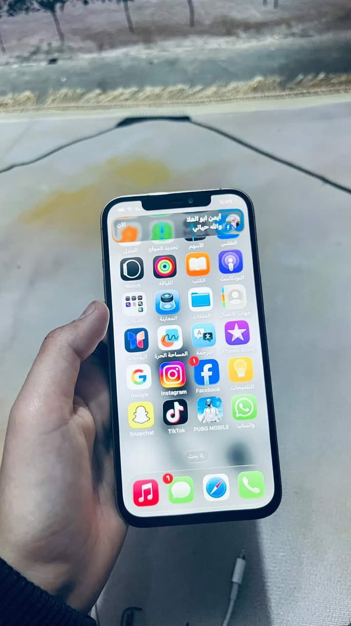 آيفون ١٢ برو ماكس لبيع أو مراوس
دبل خط 
ذاكره ٢٥٦
بطاريه ٨٢
مبدل فقط شاشه 
الجهاز نضيف حيل مثل ما موضح بل صوره


**إذا كنت صاحب هذا الإعلان وتريد حذفه لأي سبب، رجاءا أرسل رسالة إلى الدعم الفني**