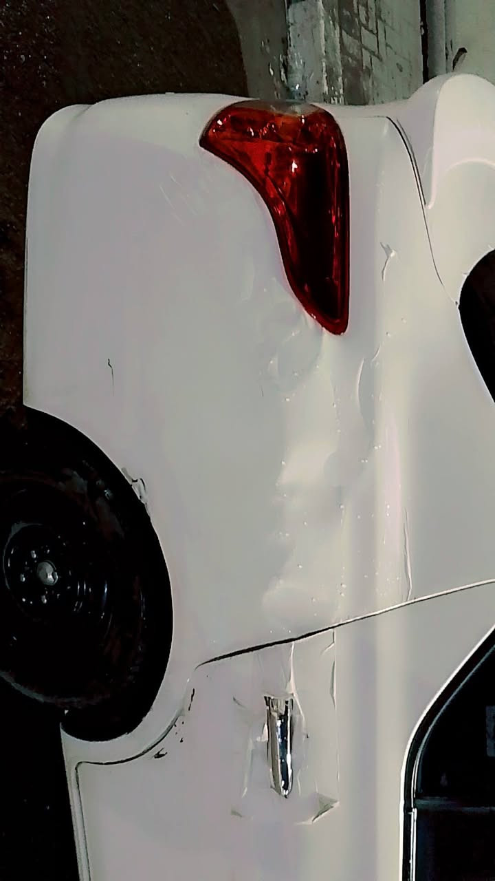 سياره نيسان صني ام البليته الزركه حادته الجاملق الخلفي مامصلح ع وضعه  بيه حالوب قيل كلش موديل 2020 سعر 90   رقم *********** متواجد ع انت
