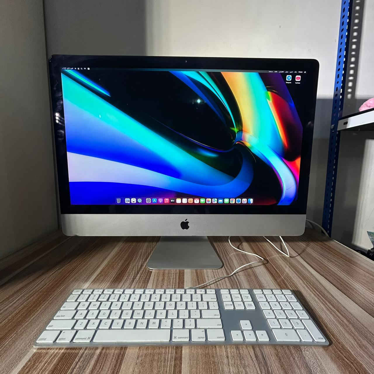 ‏شاشة مستعملة iMac Late 2015 حجم 27 إنج / دقة 5K

كور i7 بسرعة عالية جداً 4 كيكا هيرتز 

رام 16 كيكا

هارد أول 128 كيكا نوع SSD + هارد ثاني 2 تيرا نوع HDD

(مجموع التخزين حجم عملاق = 2.128 كيكا)

كارت شاشة خارجي AMD Radeon R9 M395X حجم 4 كيكا نوع GDDR5

حجم الشاشة 27 انج / دقة عالية جداً 5K 

صوت نقي و محيطي مميز جداً

منفذ USB

وتحتوي على منفذي USB 2.0 مدمجين (واحد على كل جانب) لسهولة توصيل أجهزة طرفية أخرى مثل الماوس

#السعر 650 ألف مع (ملحقات و هدايا):

كيبورد أبل الأصلي 

ماوس 

ماوس باد 

سماعات اذن 

ستاند هاتف

مكاني بغداد شارع فلسطين (توصيل مجاني بكل العراق)

واتساب ***********
