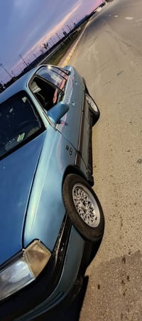 الرمادي الصوفيه سياره الابل موديل 91 محرك 2000 مسمكره جديد  السعر 26او...
