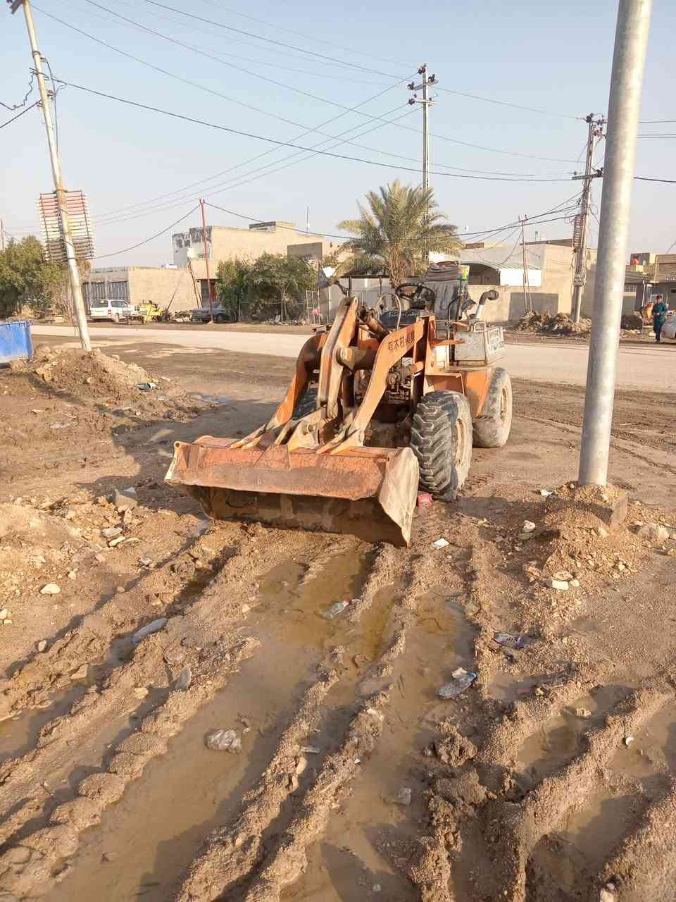 شفل هيتاشي للبيع حجم ٢٠ رقم قادسيه انكليزي بسمي المكان ديوانيه قضاء الشنافيه للتواصل ***********

