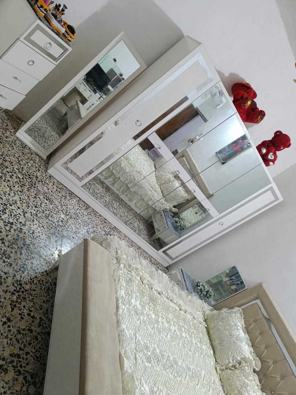 غرفه للبيع 9 قطع بيها اضرار بسيطه جدا سعرها فقط ب500قفل قفل الي يريد يجي خاص


**إذا كنت صاحب هذا الإعلان وتريد حذفه لأي سبب، رجاءا أرسل رسالة إلى الدعم الفني**