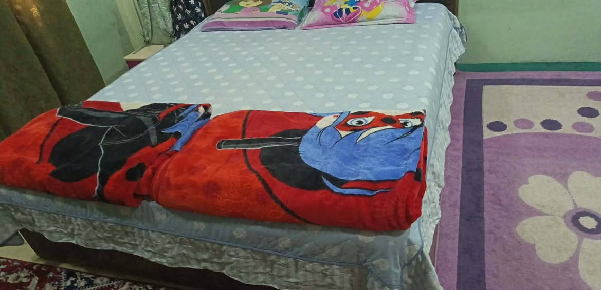 تخت السعر 100 
طخم السعر 100


**إذا كنت صاحب هذا الإعلان وتريد حذفه لأي سبب، رجاءا أرسل رسالة إلى الدعم الفني**