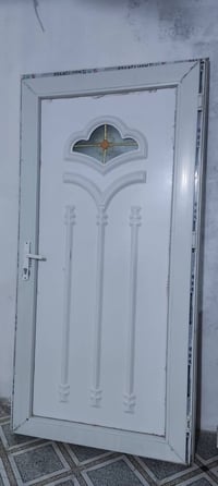 باب بي في سي • عرض ١م • طول ٢م