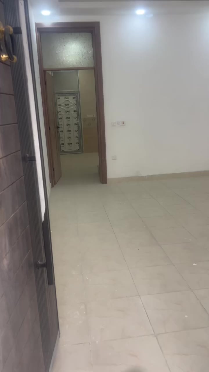 دارللايجارمليون الاعظميةشارع عمرفرع دانيةيحتوي على ٣غرف نوم للحجزوالاستفسار***********
