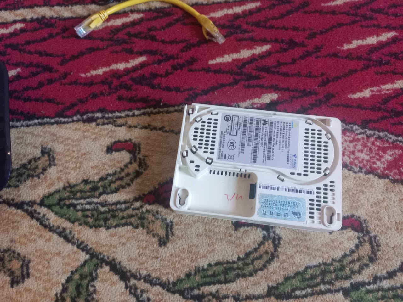 السلام عليكم غراض للبيع
......راوتر TP Link نظيف استعمال كلش قليل مع تحويلة كيبل ضوئي سعرهم 20 الف......
......كيبورد العاب شركة انفنكس سعره 5 آلاف.....
.....واي فاي حاسبة جديد سعره 11 الف.....مكاني بغداد مجمع بسماية رقم الهاتف ***********
