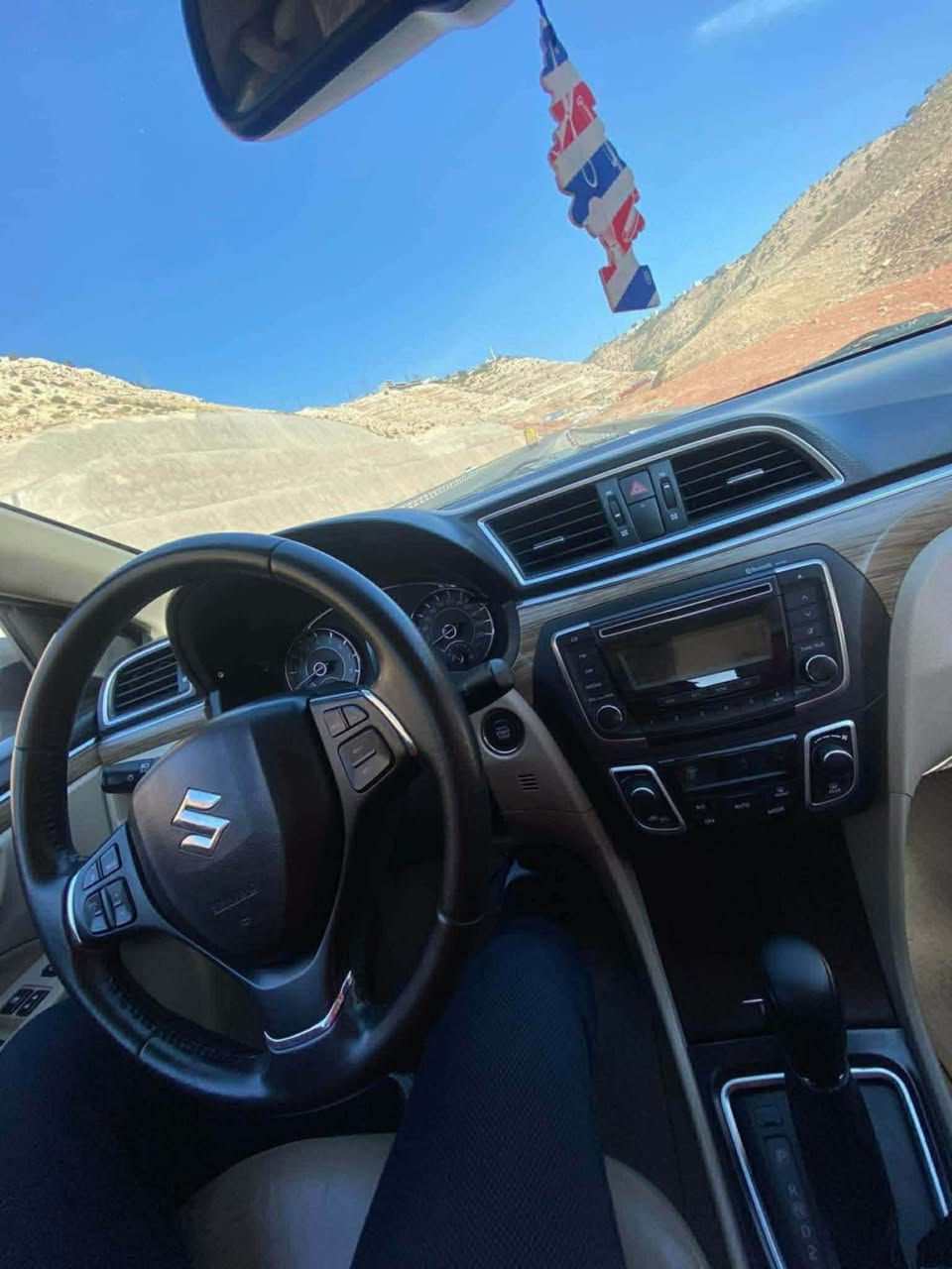 سازوكي سياز  صناعه ياباني 
وارد خليجي 😘😘😘
 رقم سليمانية موجودة باربيل 
سياره مناقصه اي شي 
 
موديل 2023🌹🌹
مليانه مواصفات سياره 😱😱

اربع بصمات 
دخول ذكي للبيبان 2
تشغيل بصمه 
جنطه بصمه 

تحكيم ستيرن جهتين 
كروز سرعه
بلوتوث  
كشنات جلد 
دواخل بيجي 
صاج دشبول 
كامره خلفيه بلمرايه 
قطعتين تبريد 
مري شفط كهربائي 
اشاير بلمري 
مري عاكس الضوء 
لد امامي 
كلوب ضباب 
بلوجكتر زنون بلاد 
لايت زنون بلاد 
ويل كب كروم 
خمسه ويل كب
يدات نيكل 
شباك كروم 
مانع انزلاغ 
حجم محرك 1500 ياباني 
حجم الويل 16 
دبل ايرباك 
بريك ABS
حساس تاير
سعر نقد  ١١٩ )
للتواصل ‭0772 277 1706‬ أربيل, العراق
