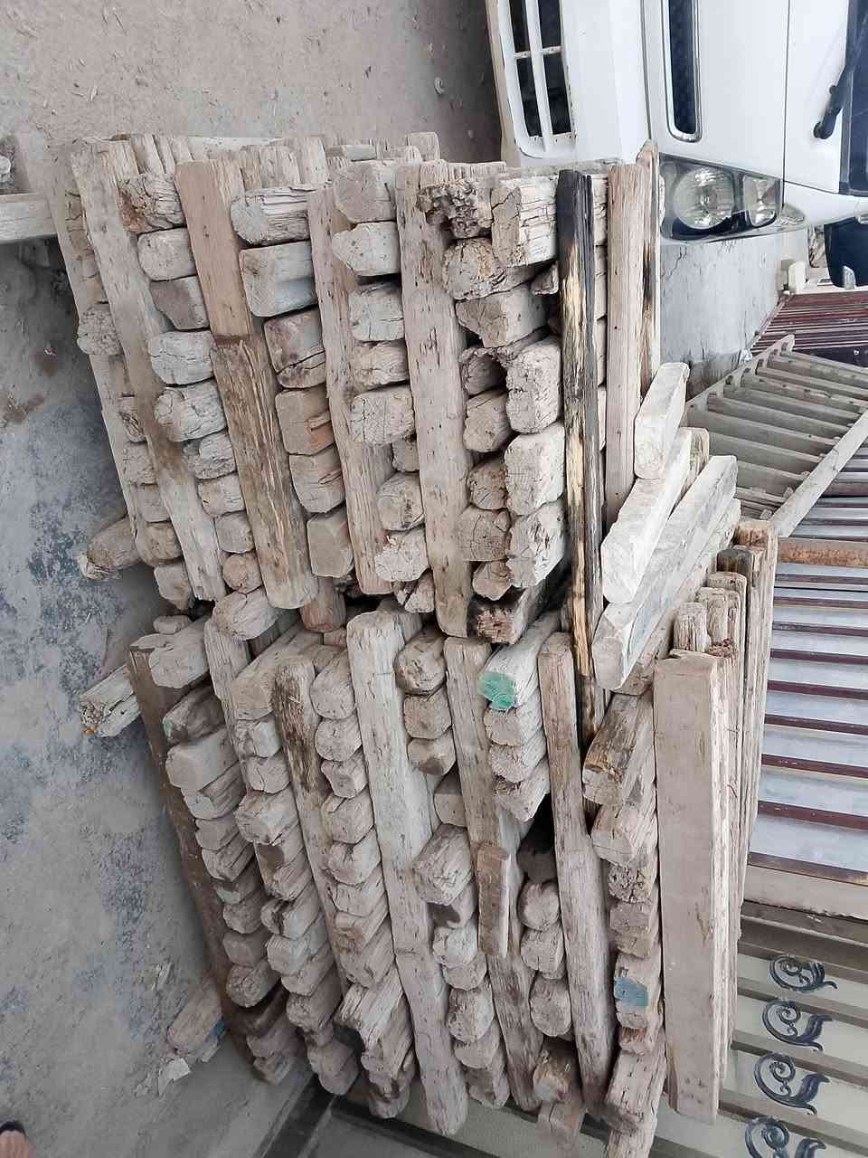 عندي قالب خشب للبيع يدك 250 متر كامل هو وجكاته المكان بغداد المشتل


**إذا كنت صاحب هذا الإعلان وتريد حذفه لأي سبب، رجاءا أرسل رسالة إلى الدعم الفني**