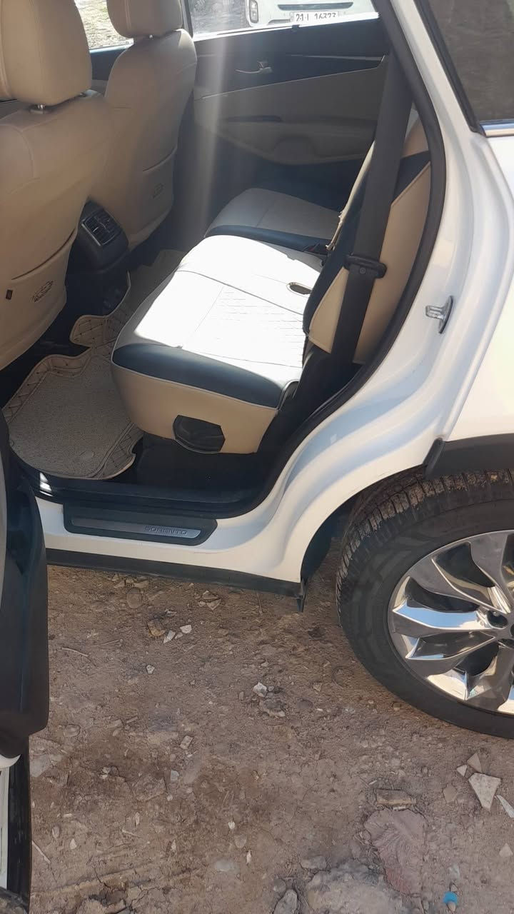 سورنتو للبيع موديل ٢٠١٨ رقم بغداد دولي اللون ابيض خليجي فوول مواصفات ستة سلندر بأسمي مكفولة كفالة عامة فقط بارد مقدار ١٠ سم موضح بالسونار ماشية قليل اسبير مانازل كلها عالشركة لاي استفسار الاتصال *********** وات ساب
