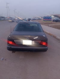 مرسيدس دب • ١٩٨٩ • قواعد دبل