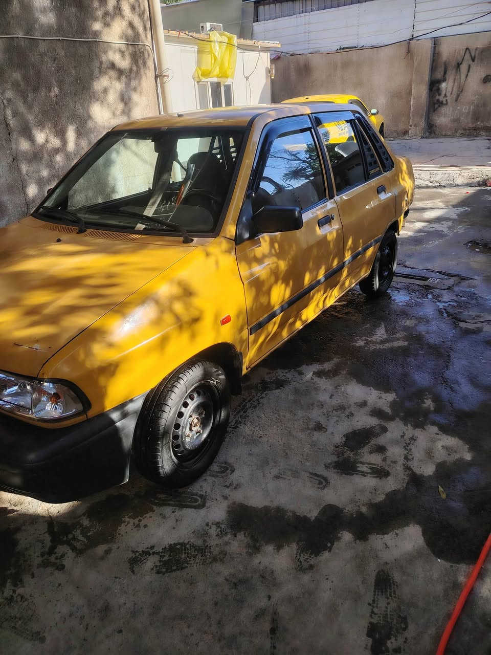 السلام عليكم للبيع سايبا موديل 2012 نضيفه كير جديد محرك بي تبخير شواصي مكفوله كشره نضيف داخله نضيف سنتر لوك عليه هيىه سنه ونص  ينزل من سعره دعاميه خلفيه موجوده جديده بسمي تحويل مباشر سنويه لحد 28 رقم بغداد الاماني سعره 28 ورقه وبيه مجال بسيط مكاني بل اعظميه نهايه شارع عمر ***********
