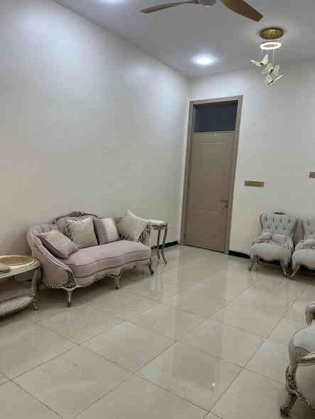 📢 اعلان 📢📢 اعلان 📢 
       👇               👇
⚜⚜ للبيع ⚜⚜ للبيع ⚜⚜
🏠 دار سكني طابو  صرف 🏠 
📐 المساحة ٢٠٠ متر 📐
📏 الواجهة  ١٠ متر والنزال ٢٠ متر 
🌍 الموقع / الحلة / حي الجزائر  / مقابل المحكمة الاتحاديه / توزيع البلدية 
🏢 بناء حديث ٢٠٢٤ 
🏫 مطلوب قرض اسكان ٧٥ مليون 
🧱  طابقين يحتوي على🌺 ٤ غرفة نوم   🌺  صاله🌺 مطبخ حار وبارد 🌺 هول عدد٢   🌺 ٣ مجمعات  صحيات داخليه و خارجيه  🌺 كراج سيارة 🌺حديقة🌺
🚗 عرض الشارع ١٠ متر 
📷 صور المنزل مرفقة في الاعلان 👇
 ❓للاستفسار ⚜  زيارة مكتب انكيدو للعقارات والمقاولات في حي الجزائر مقابل مكبس التمور او 📞 الاتصال على هواتف المكتب 
☎️ *********** سيد وليد 
☎️ *********** سيد وليد 
☎️*********** محمد الزبيدي 
⚜⚜⚜⚜⚜⚜⚜⚜⚜
