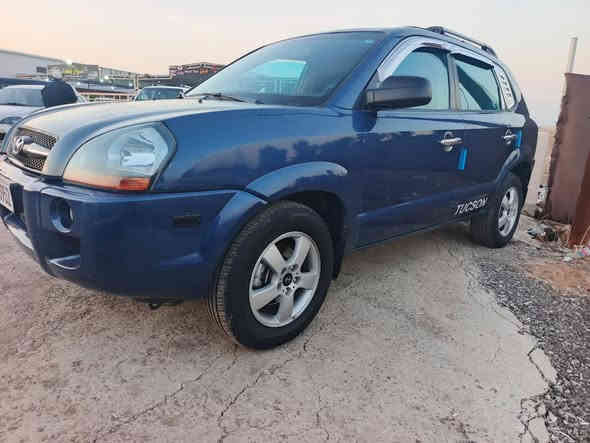 (مكلف بالنشر)
السلام عليكم من رخصت مدير الكروب توسان 2007رقم بغداد  ابسمي شرط التحويل السياره  جاهزه مابيها اي نقص  مال بيت ترايك للبصره. 
محرك 2000
  لا نقص ولا بخار 
تبريد ثلج +تدفه 
تخم تاير جديد 
صدر امامي خلفي جيد 
كهربائيّات كل شغاله 
سنتر لك  السيارة كلش حلوه المكان ديالى قضاء الخالص.. السعر 103$. وبيها مجال بسيط  رقم التلفون...
***********
***********
