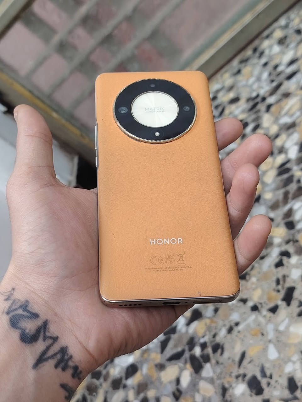 هونرX9b 5G
ذاكره 256 عشوائيه 12 جهاز نضيف فقط السماعه يرادلها تنضيف ناصيه
س ع ر 200 قفل
عنوان بغداد الحريه
استفسار اتصال ***********
