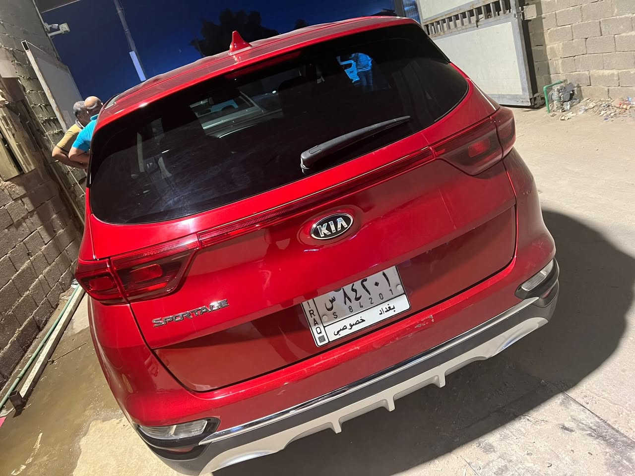 موديل 2021 امريكي حادث فقط دعاميه 
كدام عينك تجي تفحص شوف بعينك 
كامله مكمله تخم تاير جديد 
تبريد ثلج بسمي تحويل ثاني يوم تخليله عادي محسن ولا يمهه ولا تهتم 
مواصفات عاديه 
مكينه 2400gdi
المكان بغداد حي اور 
السعر 172 بيه مجال قليل 
***********
