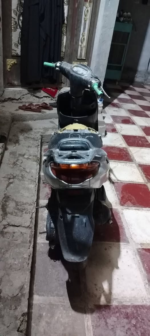 السلام عليكم
دراجتين اكزز وبطه 
متروكات الاكزز جفتته تجفيت جديد وراه ضرب عندي ملف اعتقد وعفته والبطه طفت مااشتغلت بعد ثنينهن ابيعهن كوم حديد تجي تفحص وتشوف 
مكاني بابل مركز***********
