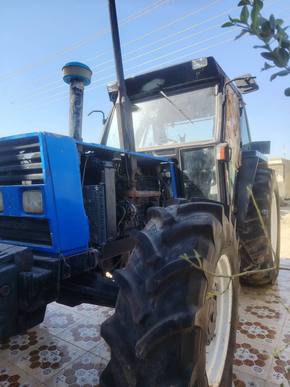 للبيع مكينه فيات حجم 110تكمه عريضه اكسن بارز محرك كير اكسن شركه تبريدشغال مكينه نضيفه الاستفسار على هاذا الرقم *********** المكان الناصريه قضاء النصر
