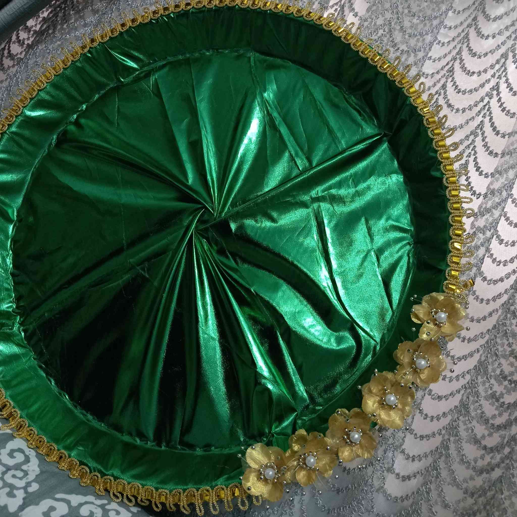 صينية القاسم 
قياس 45cm تغليف جلد 
حسب طلب زبونتي 💛💛💛


**إذا كنت صاحب هذا الإعلان وتريد حذفه لأي سبب، رجاءا أرسل رسالة إلى الدعم الفني**