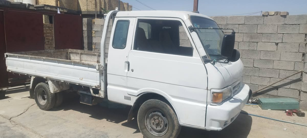 كيا بنكو 95 مكينه كير اكسن شاصي مكفولات كهربايات شغاله تخم تاير جديد باتري جديد سعر 50$ مكان سياره بغداد نهروان 
***********
