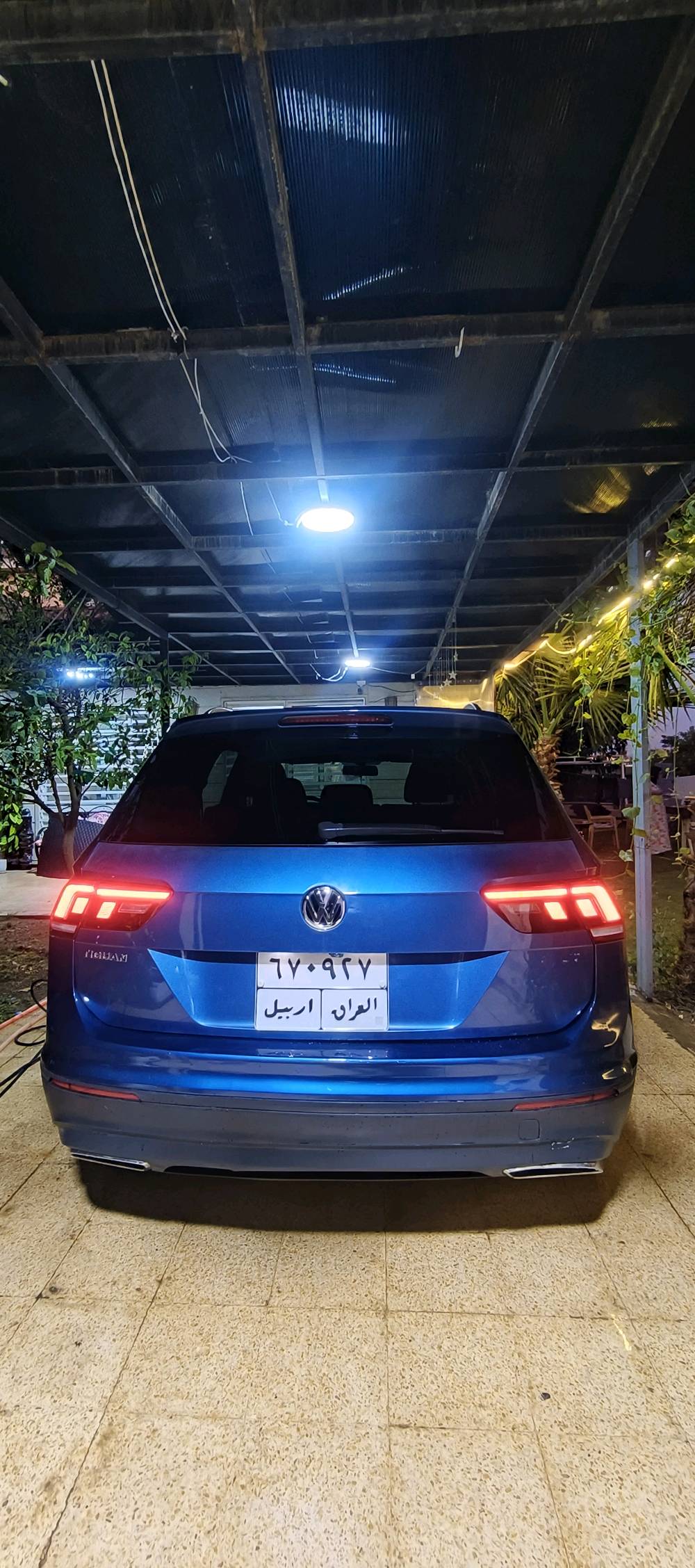 🚗 للبيع: فولكس واجن تيغوان TIGUAN S موديل 2019 🇮🇶🇨🇦
وارد كندي – رقم أربيل (تحويل مباشر بنفس اليوم)
✨ سيارة جاهزة بالكامل للاستعمال
🔧 المواصفات الفنية: • محرك 4 سلندر 2000 تيربو – قوة + صرفية ممتازة
• نظام دفع رباعي (4Motion) – مناسب لكل الطرق
• الممشى: 254,000كم
🎯 المميزات: • شاشة لمس كبيرة تدعم Apple CarPlay
• كاميرا خلفية 
• مقاعد قماش أصلية مع تدفئة (هيتر)
• مثبت سرعة (Cruise Control)
• تحكم كامل بالستيرن
• إشارات بالمرايا الجانبية
• إضاءة LED نهارية
• لون أزرق مميز ✨
📌 الحالة: • السيارة بيها ضرر (موضح بالصور)
📍 الموقع: أربيل
📞 للاستفسار: (***********/***********)