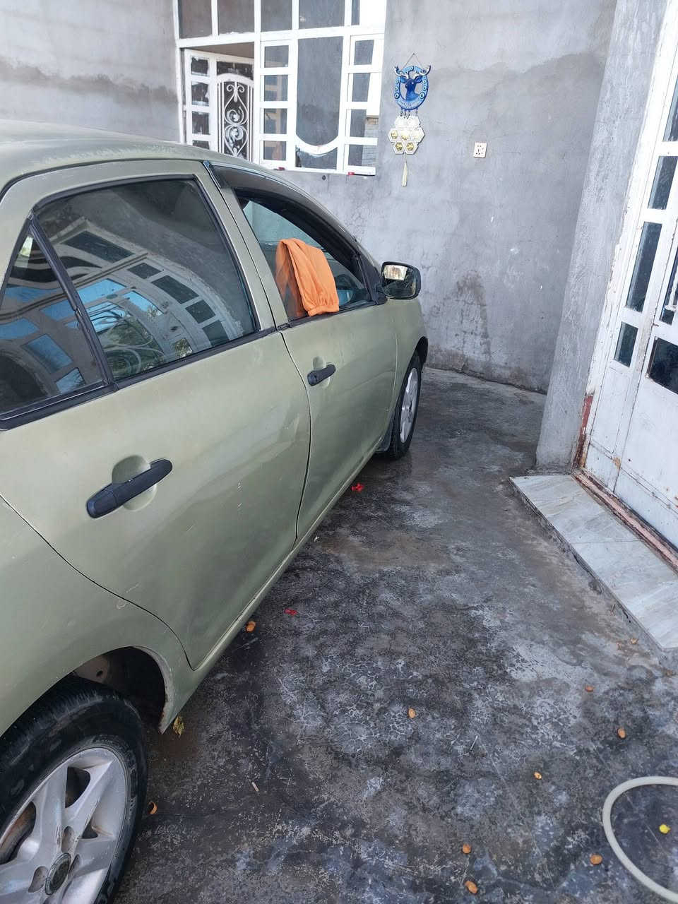 تيوتة ٢٠٠٧🚙
كير ومكينة مكفولات 
مصبوغة عام 
ضربة جهة عكس السايق فقط 
رقمهة بغداد انكليزي
تحويل ثاني يوم
ترهم قسط وترهم نقد
السعر ٦٠ 
*********** متوفر واتساب
