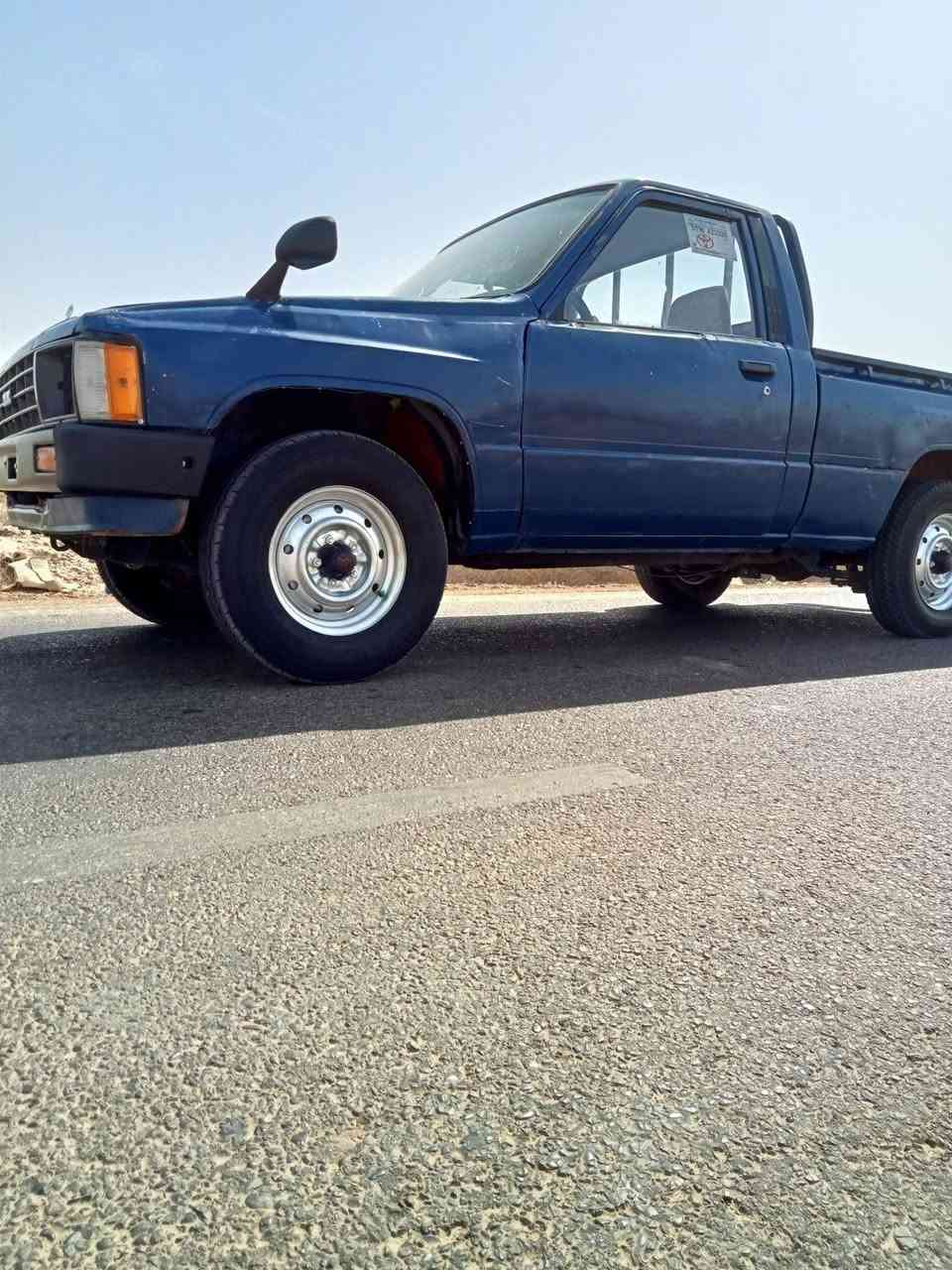 السلام عليكم سياره للبيع بيكم موديل 1985رقمهة بغداد مشروع وطني رقم الجديد الدولي 
للبيع السعر الرقم الاتصال 
***********
