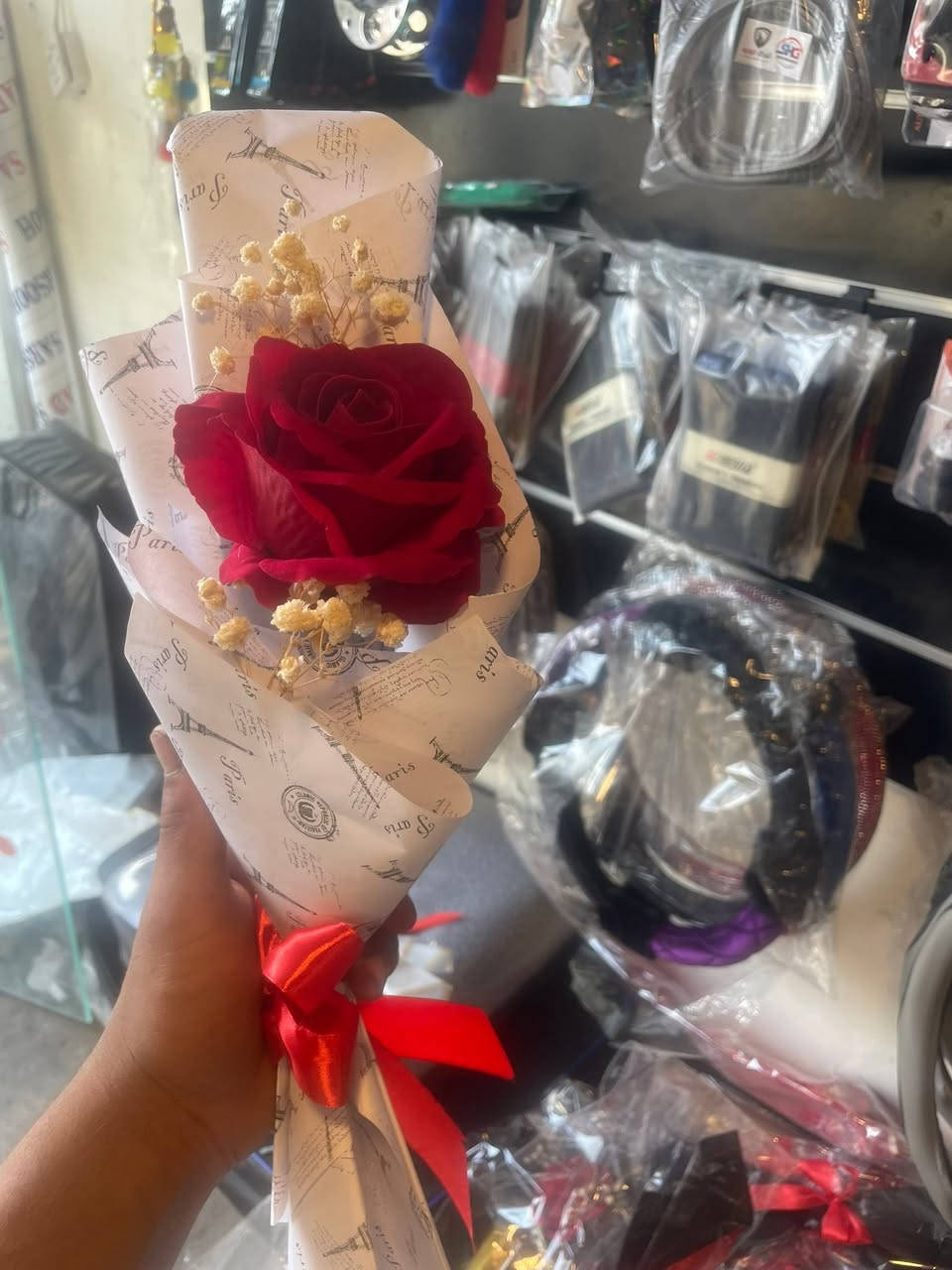 بس اب3تلاف دينار ورده دشبول 🌷 دوشمه وكمليات الحربي العنوان موصل سايدين الميثاق مقابيل عدي فواكه مجور رائد بدر دوشمه وكمليات الحربي ***********
