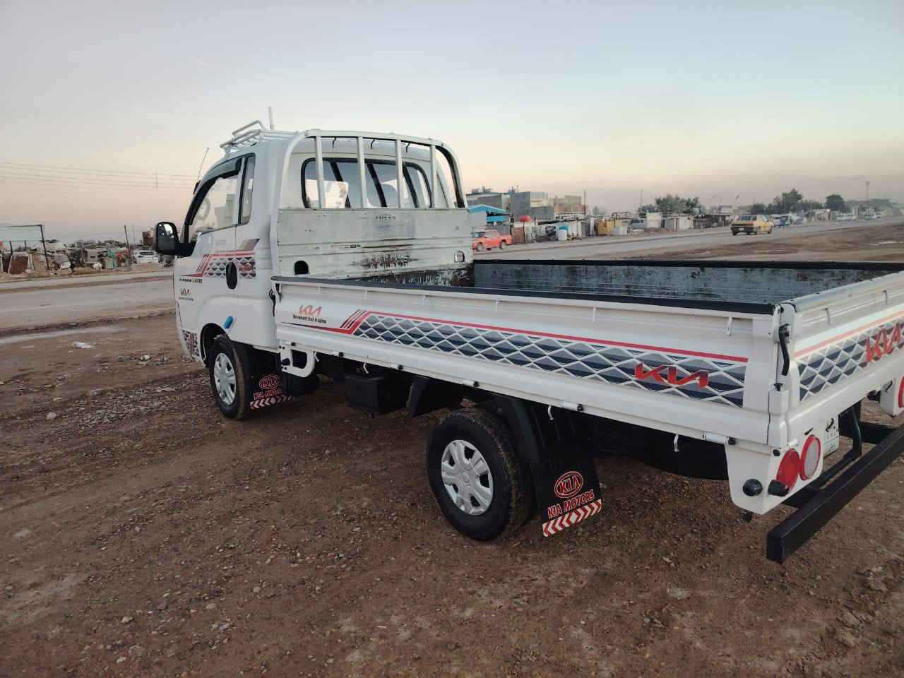 سلام عليكم سياره البيع موديل 16 رقم ديالى تخم تاير كهربيات كله شغاله دوشمه جديده مشروع وطني  صدر جديد سعر 112 وبيه مجال
***********

***********
