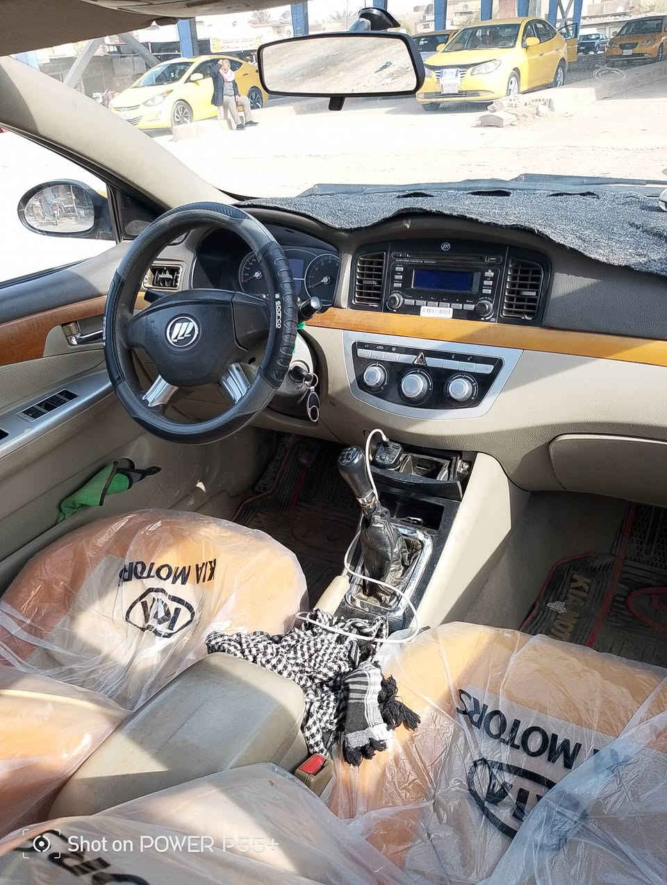 اسلام عليكم من رخصة أدمن ليفان صفراء نضيفة و  كير محرك مكفول  مكان بابل سكندريه (***********)السعر 37 بيهة مجال صدر وره وكدام جدد تايرات تخم مكلف بل نشر
