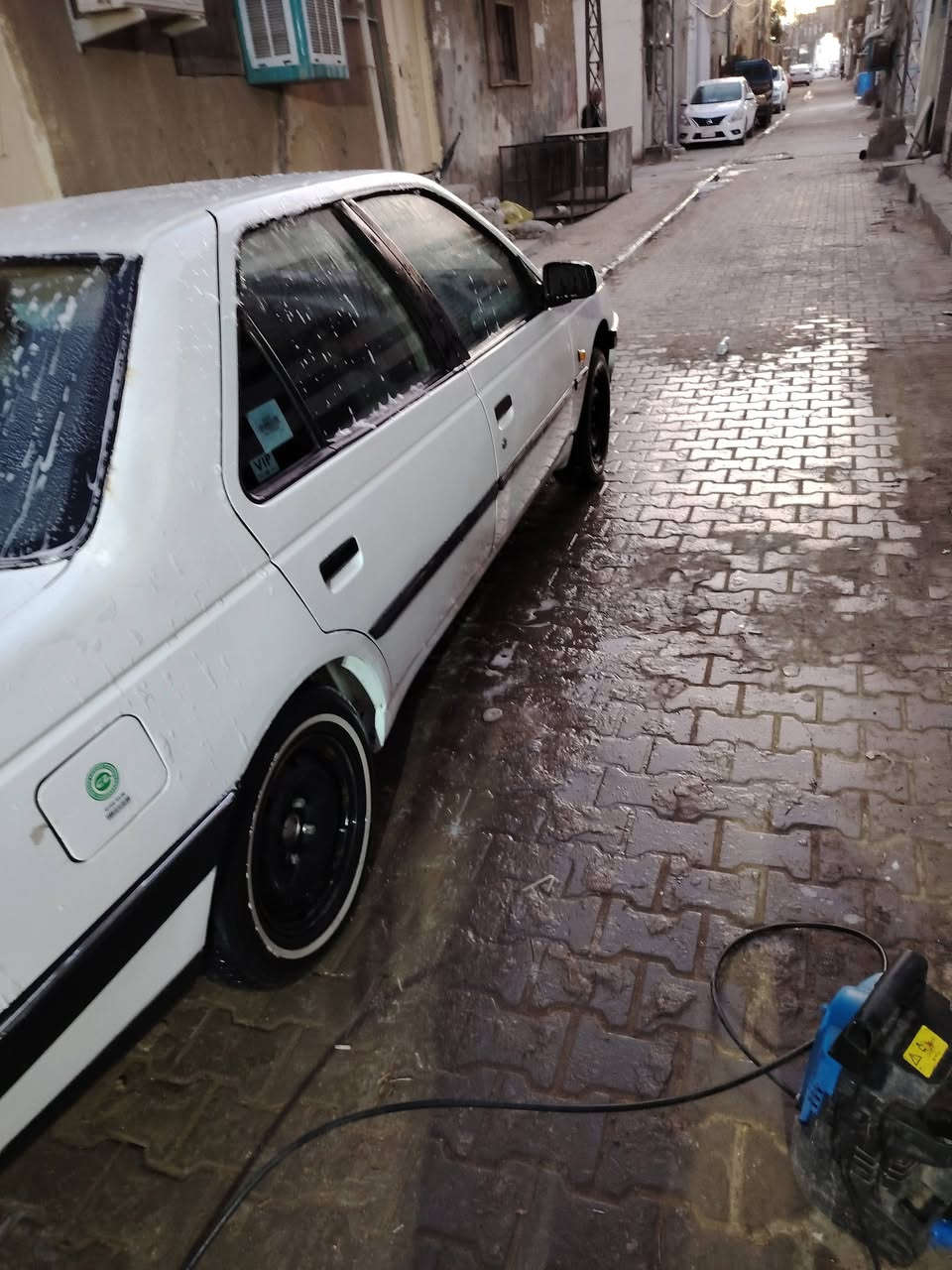 سلام عليكم بيجو 2009 للبيع مكينه بدايت خيط بخار الباقي حداديه مشط جديد كير كلج جديد كهربايات ڱڵـه. شغاله  رقم بابل سنويه بسمنه رقم دولي عنوان السياره بابل اني مكلف بل نشر رقم صاحب السياره
***********
