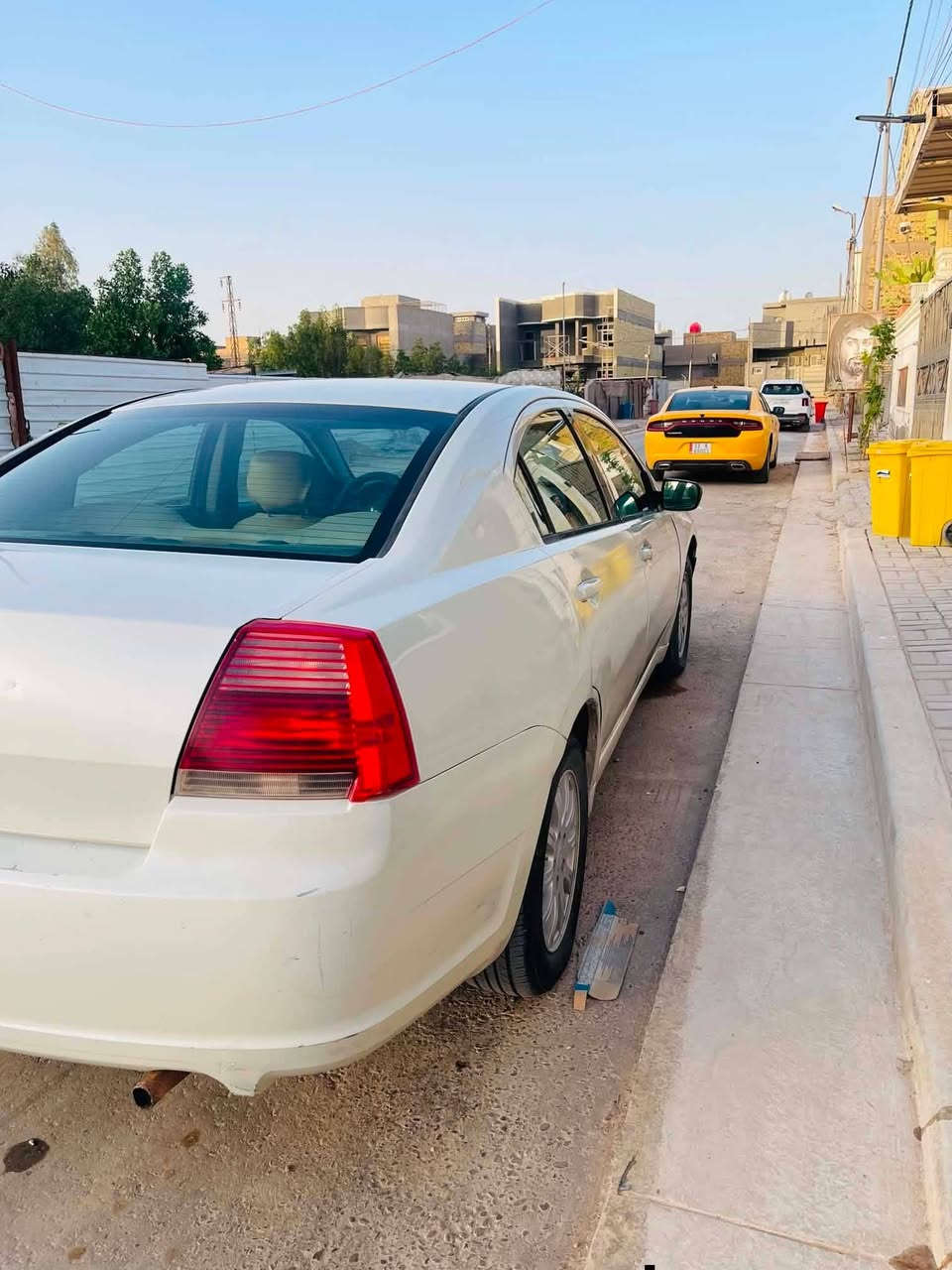 مستعجل على البيع 
متسيبوشي كلنت 2007 وارد امريكي باسمي تحويل ثاني رقم بغداد حادثها قطع صبغ ابيع مصبوغه حزام مكينة كير جديد من كوريا قبل اقل السنه شادهن #تبريد ثلج طخم تاير باتري جديد السيارة خير من الله مكان السيارة الديوانية 
#السعر 60 وبيها مجال للاتصال ***********
***********
