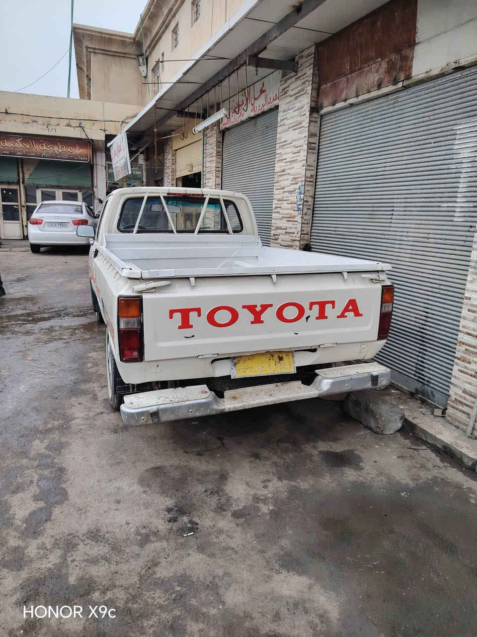 سياره موديل 82 حداديه صبغ عام محرك معمر جديد شرط التحويل سعرها مناسب***********
