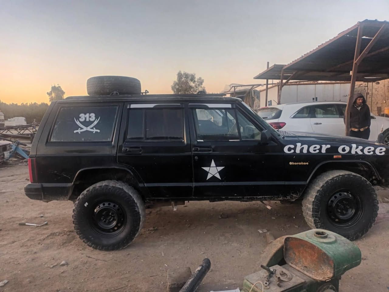 السلام عليكم جيب شوكي موديل 91
كير مكينة حدادية كل جديد وعل الشرط والكفالة 
السعر 35 وبيهة مجال قليل حك الجية مكاني نجف 

رقم الواتساب ***********
