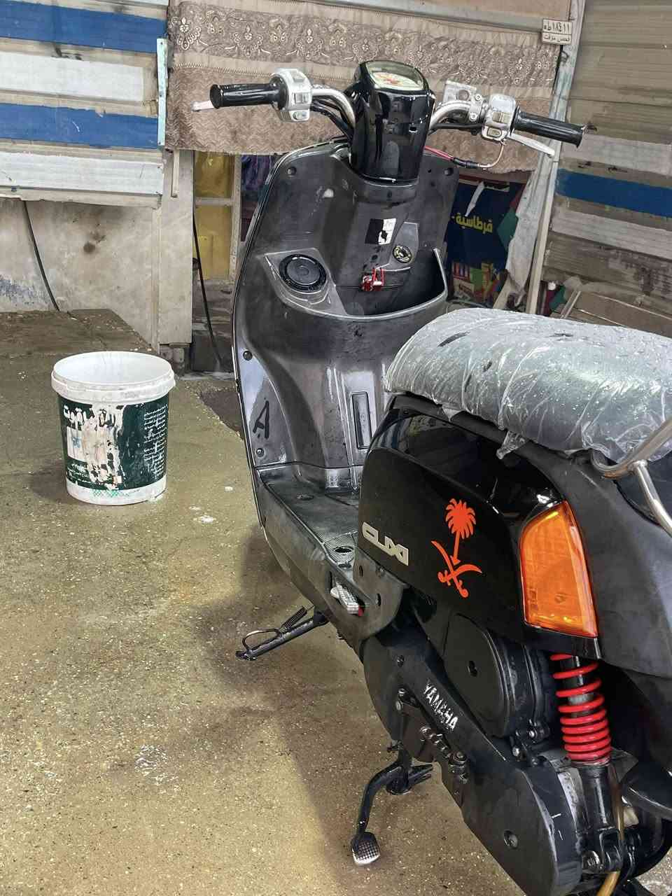 السلام عليكم دراجة بوليس للبيع نكرة سلف وهندر كهربائيات كاملة شغالة كفرات مختمة كابريتر بلاد مكينة خرسة شلعة ومعدل خير من الله  شغل وطلع العنوان ديالى بعقوبة 
*********** 
السعر 550 وبيها مجال حك الجية
