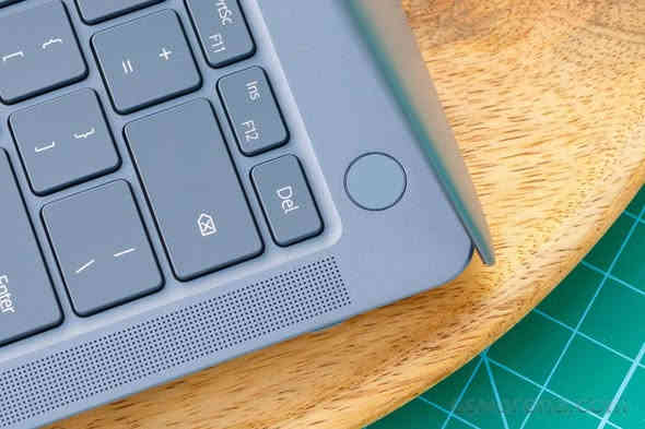 السلام عليكم 
لعشاق التميز والأناقة من هواوي (انحف واخف لابتوب بالعالم 980 غم . 
ميتيوك x برو 2024 بريميوم
اعلى نسخة ولون ازرق ونسخة عالمية 

Huawei Matebook X Pro 2024 

((Premium Edition))

شاشة اوليد روعة مع تردد 120وحجم  14.2 لمس 3k
14.2" Ultra 9 32GB/2TB 

GLOBAL VERSION Laptop 

السعر مليونين و 500 الف

بغداد الحارثية 

*********** 

( تشوفة غالي صحيح بس سعر الجديد مالتة 2400$ وما تلكاه بسهولة قليل منة موجود) بغداد
