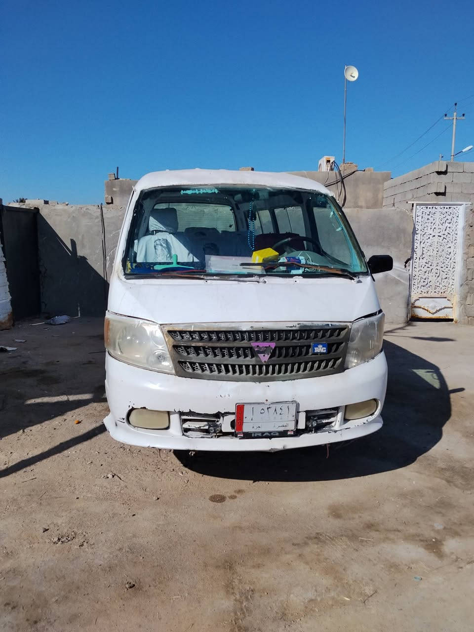 سلام عليكم ورحمه الله وبركاته
فتون 2014 مكين اكسن خير من الله حداده نص عمر كير بس النمر الثالثه السياره مسبوقه كله ماكني بصره سنويه ضايعه اتكلف بسرقه وعشار سياره كوم حديد ابيع السعر 25 وبيه مجال حك الجيه ادليك راعيه راعيه ما يطلب بيه اي شي رقم صاحب السياره ***********
