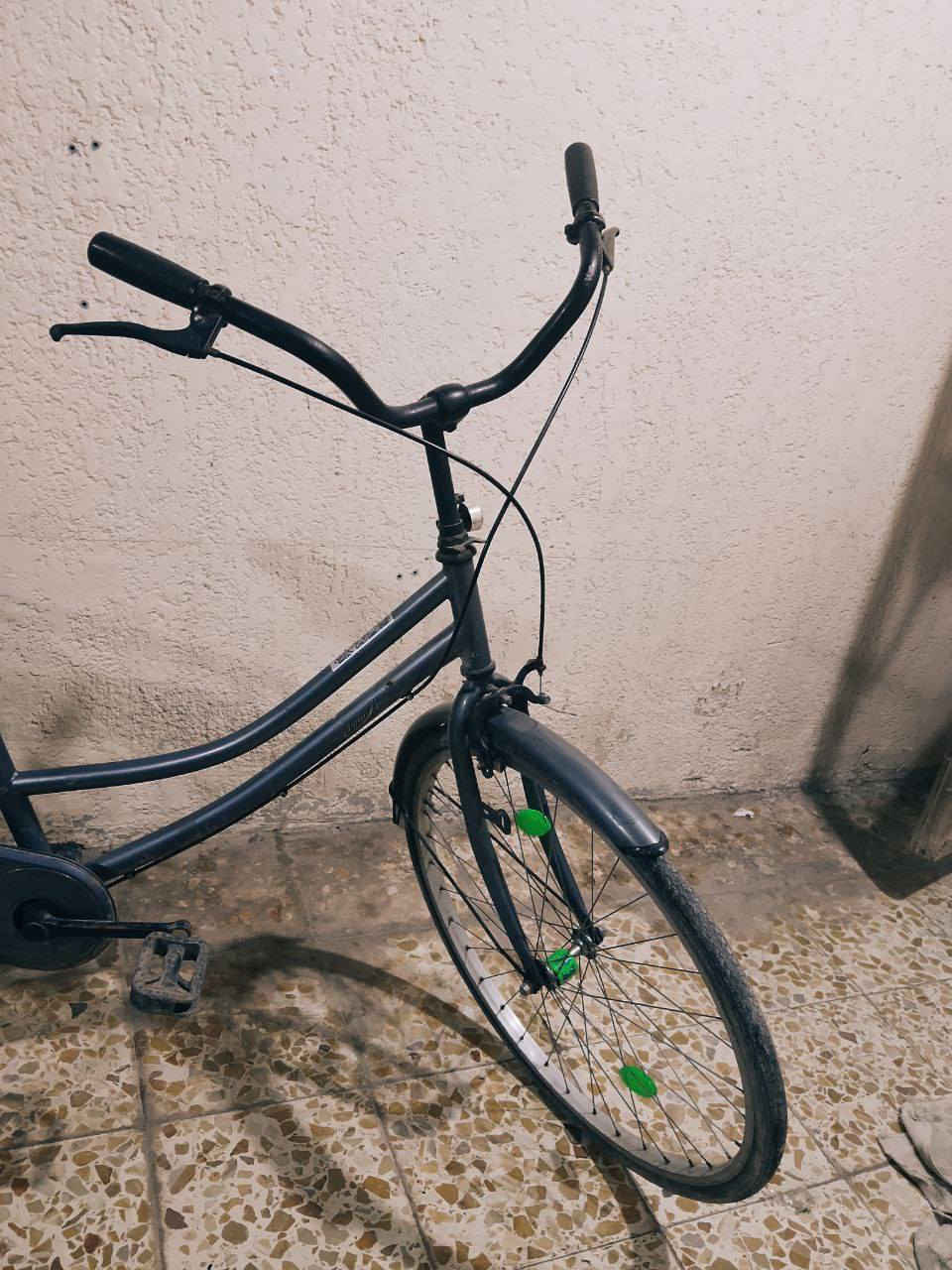 بايسكل بناتي حجم 26 موديل 2019 نضيف و كلشي ما بيه و مكفول ما بيه اي نقص و انطيه ويه الغراض السعر 120 وبيه مجال قليل او مراوس بدراجة شحن
السكن ميسان مغربة الي يريد يتعامل عليه يجي خاص عمارة, ميسان


**إذا كنت صاحب هذا الإعلان وتريد حذفه لأي سبب، رجاءا أرسل رسالة إلى الدعم الفني**