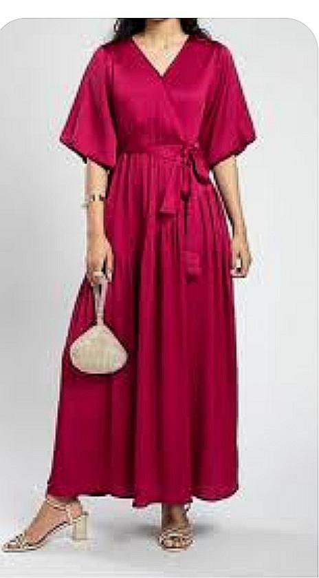 يوجد مدلات من فساتين بناتيه
اي قطعه دخل منشور مع توصيل ب٨الف
توصل حجز على وتساب *********** فقط
بيج  اسينات
