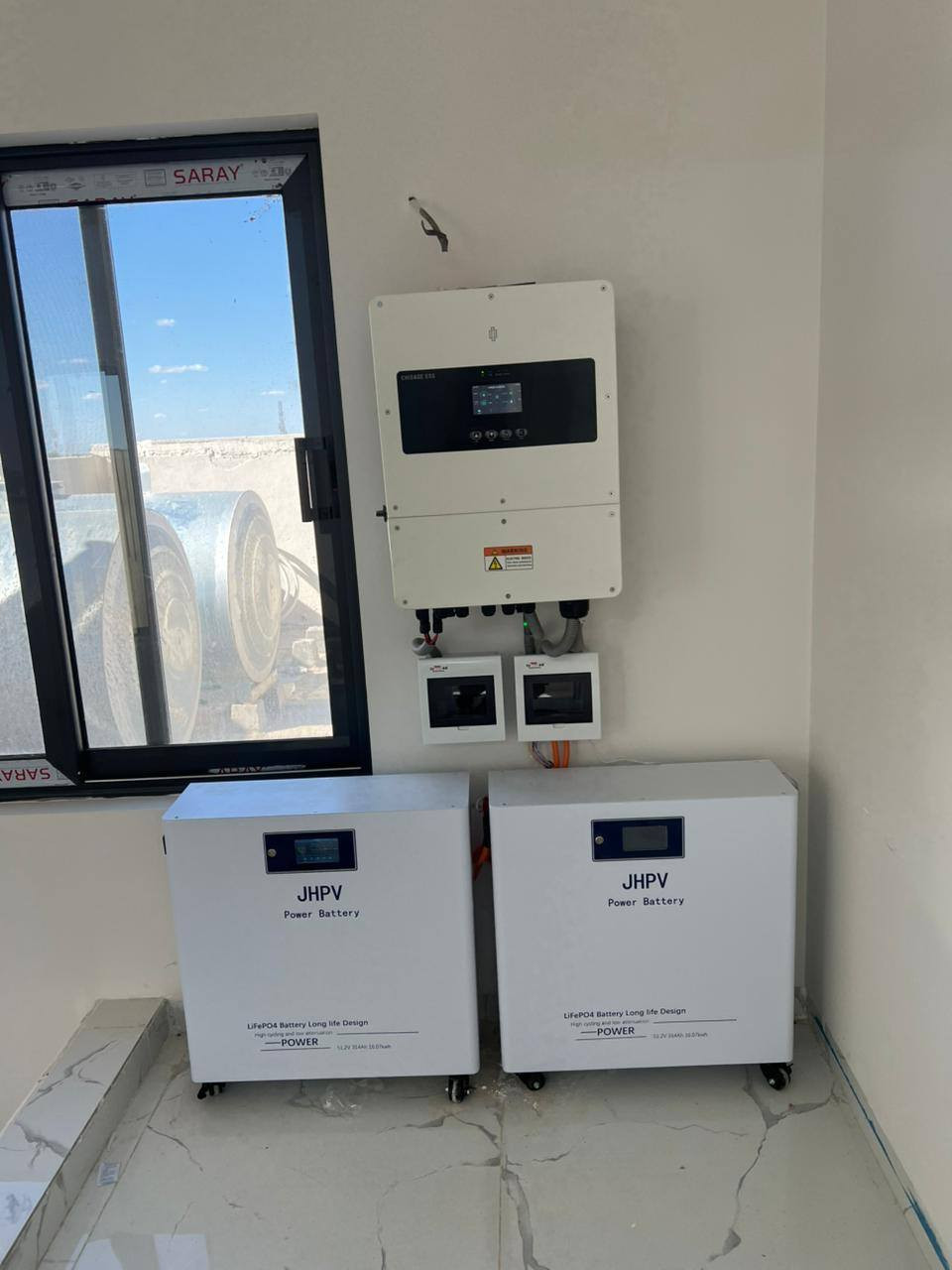 شارعت كوادرنا لتنفذ منضومة لهذا اليوم
دكتور ابراهيم 
تكريت  الأحتفالات 
الواح عدد 18
انفيرتر 8 KW
AP 65
بطاريات  16KW عدد 2
تنصيب ألواح الطاقة الشمسية ليس عملًا ميكانيكيآ فقط
بل هو مهمة تعتمد على خبرة الكادر، دقة التنفيذ، وفهم حقيقي للمنظومة من حيث المواد الرصينة

الكادر المحترف هو من يضمن: الاستفادة القصوى من الطاقة، استقرار الأداء على المدى الطويل، تقليل الأعطال ورفع كفاءة الاستثمار.

في شركة رياض المنيف واخوانه لحلول الطاقة الشمسية   نؤمن أن قوة أي منظومة تبدأ من الأيادي التي تنفّذها، ولهذا نعتمد على كادر متخصص يعمل وفق معايير مدروسة في كل مرحلة من مراحل التنصيب.

لأن الطاقة النظيفة لا تتحقق بالصدفة…
بل تُبنى بخبرة بشرية حقيقية.

للاستفسار والتواصل المديرالتنفيذي أستاذ رياض
📞 ***********
      ***********
https://www.facebook.com/share/17jWrTtY8z/
في حالة وجود خلل اتصل واتساب وستحل مشكلتك على يد مهندس الكهرباء أستاذ خلف***********
المهندس الفني  ومدير المبيعات مهندس عبدالله المنيف الجبوري 
***********
فرعنا الثاني محافظة صلاح الدين قضاء بيجي منطقة البعيجي بأدارة استاذ وعد
***********
***********
فرعناالثالث ناحية القيارة دورالقاعدة الشارع العام مجمع الصالح التجاري
بأدارة محمد الصالح
***********

#شركة رياض المنيف واخوانه لحلول الطاقة المتجددة
