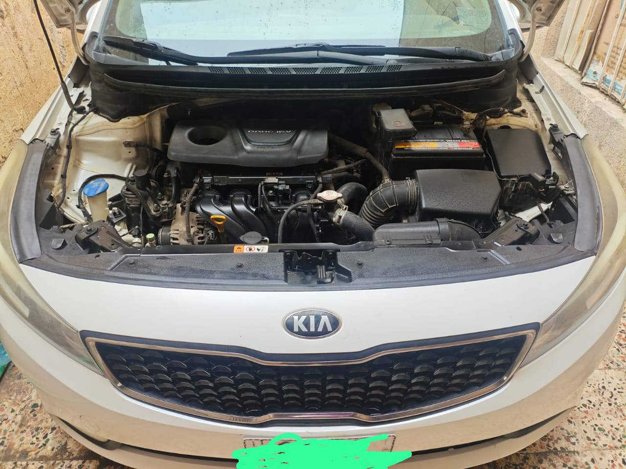 سيراتو خليجي مديل 2017 كفاله عامه مكينه كير تبريد وتدفئه جاهزه رقم انكليزي وهزه جديده رقم بصره تحويل مباشر للبيع -او مراوس بسياره سبعه راكب السعر 142 بيه مجال قليل العنوان البصره أبي الخصيب حمدان   رقم النقال ***********
