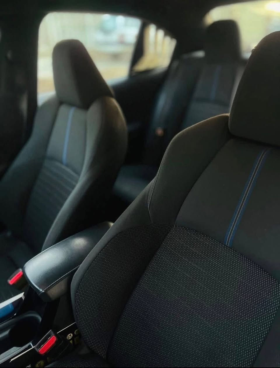 كورلا موديل 2021
SE 
ماشيه 43
حادثه جاملغ وبنيد وراجعات نفس الون بلادي 
السياره حلوه احله من صور
محرك 2000
سياره خير من الله 
هواي بيه مواصفات 
الاستفسار 
 اتصال فقط ***********
مكلف ب النشر 
بغداد الشعب 
 ملاحظه  بيه بارد ب القماره عله كد شبر بارد فقط
