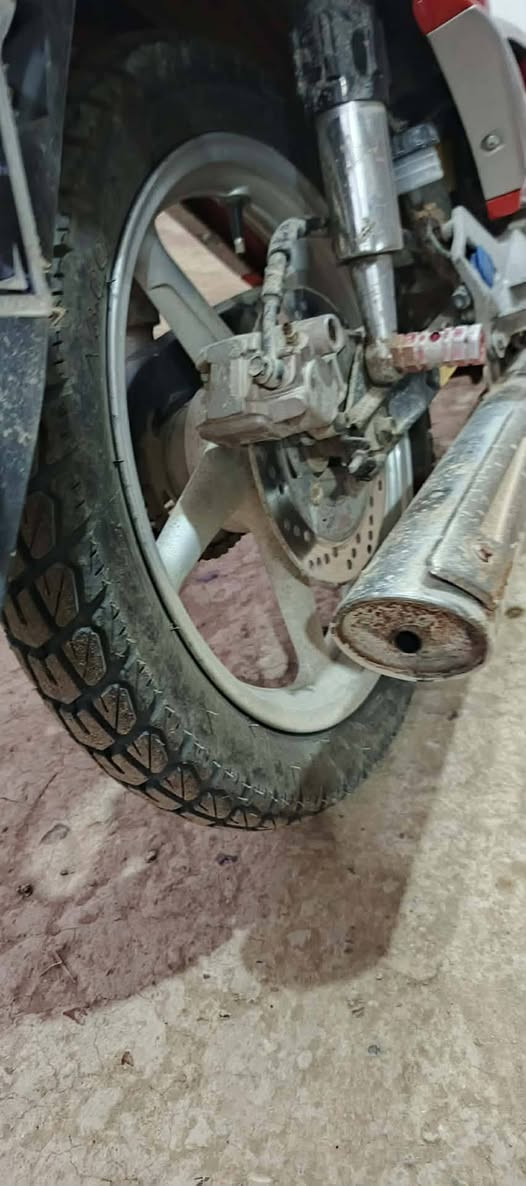 للبيع السعر ٦٥٠ سرفيز  بي خيط دخان ولباقي كله شغال الاتصال عله الرقم ***********
