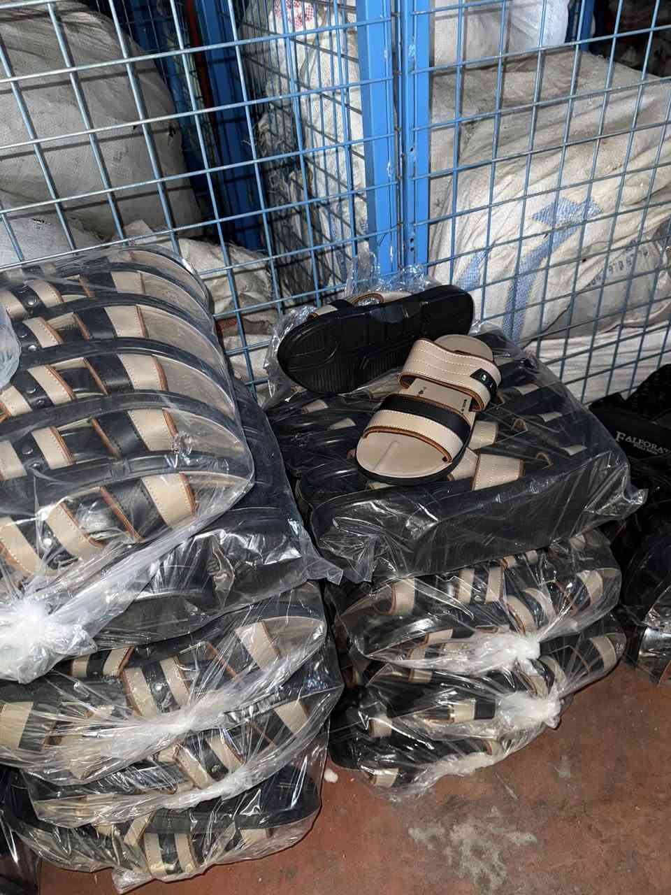 شروة شحطات 
عدد 1200 جوز
800رجالي 400 نسواني
السعر 95 سنت 
يوجد شحن يوجد توصيل لكل محافظات العراق حساب الشحن يكون علي مشتري
العنوان غازي عنتاب تركيا


**إذا كنت صاحب هذا الإعلان وتريد حذفه لأي سبب، رجاءا أرسل رسالة إلى الدعم الفني**