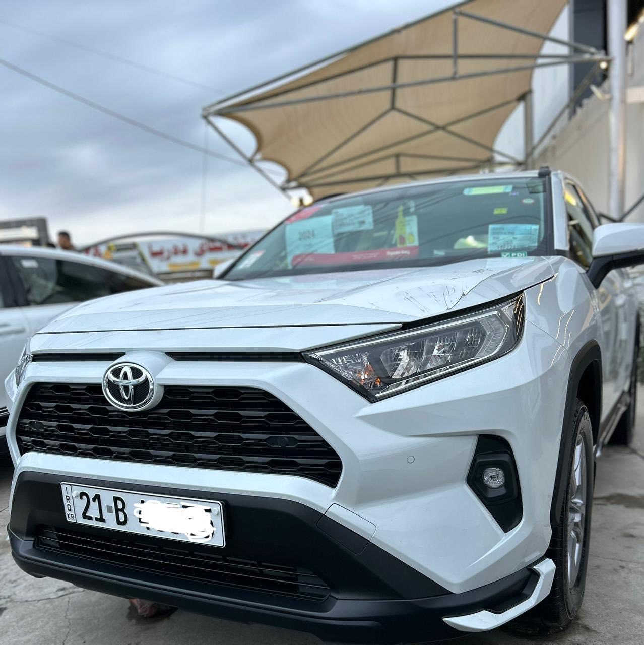Toyota RAV4 2024 📦✅ 🔥
‎‏ضمان شركة sas  ياباني اصلي  
‎ماشية ٢٨٠٠٠کم
‎مواصفات
‎سلايد 
‎٢ بصمه
‎حساس 
‎جارج موبايل
‎شغال
‎تحكمات 
‎فور ويل4x4 
‎شاشه و كامرة 
‎داخل مشمشي 
‎لايت ليد و زنون 
‎سنويه ورقم جديد 
‎باسمي سياره 
وكالة و تحويل نفس يوم 
‎مكاني سليمانيه 
‎سياره دهن مجانيه فري
***********
