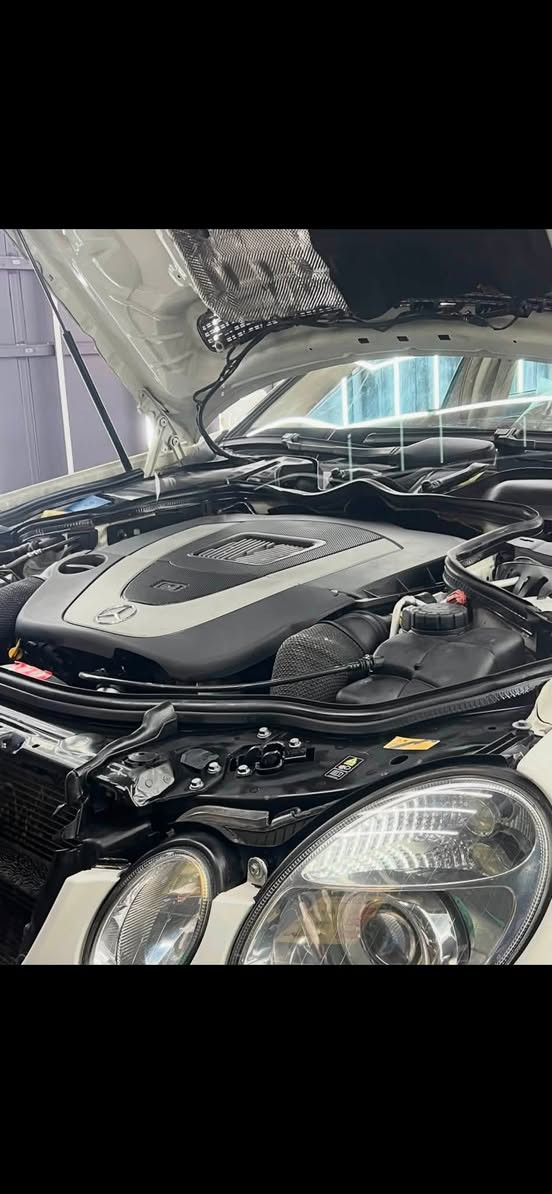 Benz e 350
Fwll mwasat 
Sax 
Panoram kwshn jld 
Nawzard 
Dubai. Beraqam 
Qfli 70$ gala 
Shwen slemani 
***********
