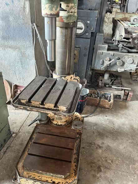 السلام عليكم
دريل بلغاري نضيف جداً 
صوت ناعم استيراد ابلغاريا 
المكان النجف حي الحرفيين 
للاستفسار 
***********
