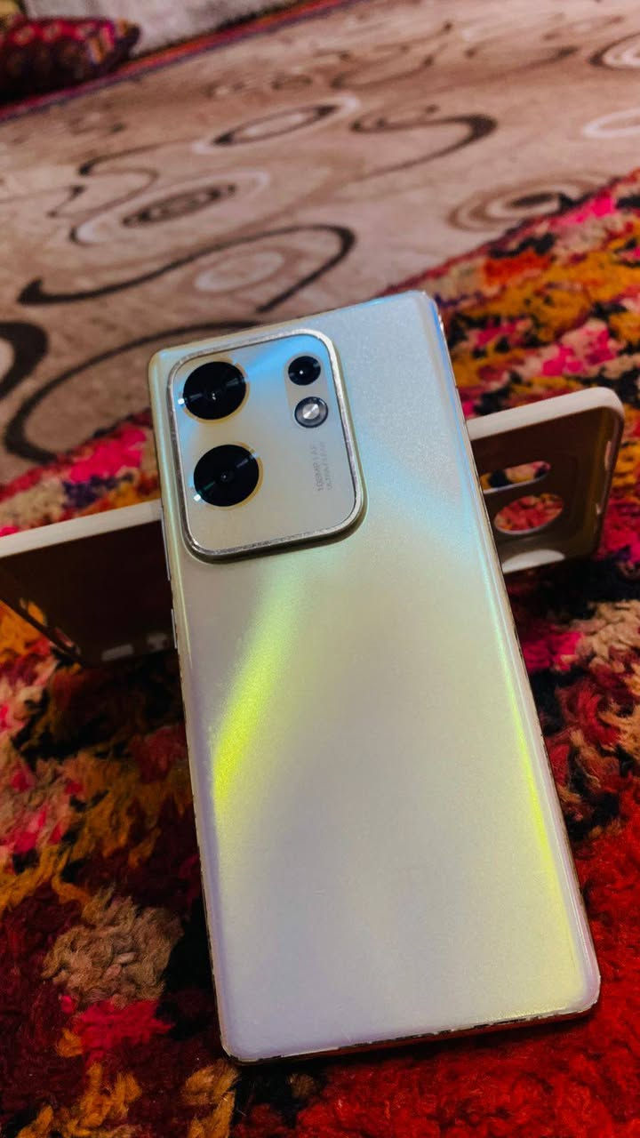 🔥 للبيع – Infinix Zero 30 🔥
انفنكس زيرو 30
جهاز أنيق وأداء قوي بسعر مناسب
📱 المواصفات:
💾 ذاكرة : 256 جيجابايت
🚀 رام: 16 جيجابايت
🔋 بطارية: 5000 mAh تدوم طويلاً
📸 كاميرا خلفية: 108 ميكابكسل تصوير عالي الدقة
🤳 كاميرا أمامية: 50 ميكابكسل سيلفي وڤيديو واضح
🖥️ شاشة: AMOLED مصفحة ألوان قوية وحماية ممتازة
✨ الجهاز نظيف جداً وحالته ممتازة
اداء الشاشه 120 هيرتز 

💰 السعر: 160 ألف وبي مجال 
📍 العنوان: النجف الأشرف
📞 رقم الهاتف: ***********
